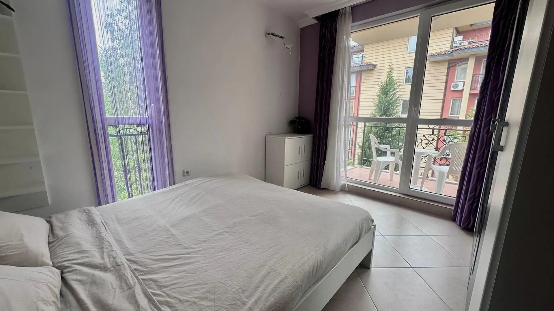 Sunny Beach Appartement 6 Pers Avec Piscine Lejlighed